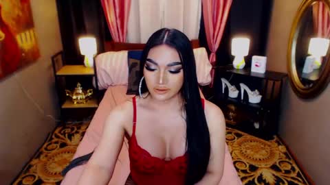 Alura Jhenson online show from May 19, 2026, 5:41 pm