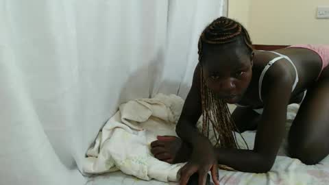 Snapshot of alvine_keji chatting on October 16, 2025, 3:29 am Alvine keji online show from October 16, 2025, 3:29 am
