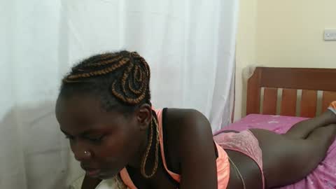 Snapshot of alvine_keji chatting on October 24, 2025, 3:25 am Alvine keji online show from October 24, 2025, 3:25 am