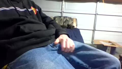 alwayzalone online show from November 4, 2025, 8:13 am