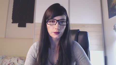 Alice online show from March 5, 2025, 1:28 pm