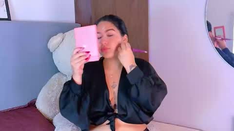 Snapshot of alycuper chatting on September 21, 2025, 7:37 pm ALY CUPER online show from September 21, 2025, 7:37 pm