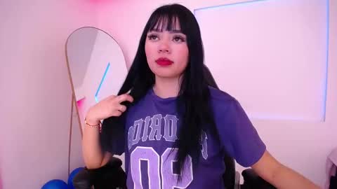 Snapshot of alydolly_ chatting on February 25, 2026, 9:57 pm Aly Dolly online show from February 25, 2026, 9:57 pm