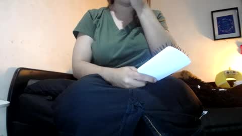 Snapshot of alynfoxx chatting on June 19, 2026, 2:38 am Alyn Maria online show from June 19, 2026, 2:38 am