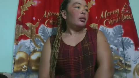 alypierette online show from February 19, 2026, 4:52 am