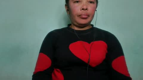 alypierette online show from June 20, 2026, 7:44 am