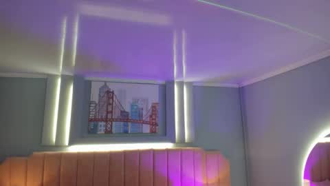 Alys  online show from November 11, 2025, 2:44 am