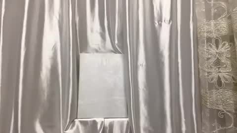 Zara online show from December 3, 2025, 6:17 pm