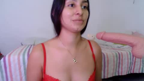 Snapshot of alyson0001 chatting on January 23, 2025, 8:45 pm allyson online show from January 23, 2025, 8:45 pm