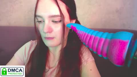 Snapshot of alyssa__scarlet chatting on October 30, 2025, 9:33 am Alyssa online show from October 30, 2025, 9:33 am