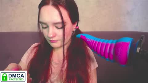 Snapshot of alyssa__scarlet chatting on November 6, 2025, 8:26 am Alyssa online show from November 6, 2025, 8:26 am