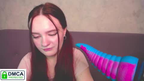 Alyssa online show from November 26, 2025, 2:34 am