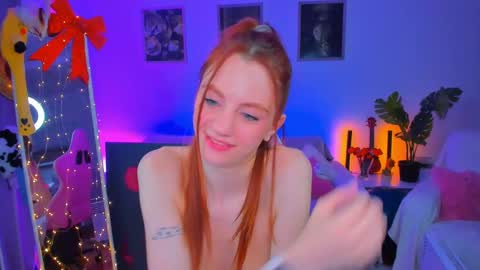 Snapshot of alyssa_smitt chatting on January 20, 2025, 4:54 am alyssa_smitt online show from January 20, 2025, 4:54 am