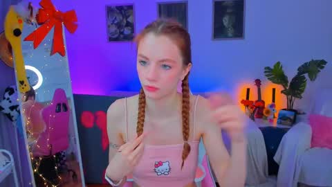Snapshot of alyssa_smitt chatting on January 25, 2025, 7:28 am alyssa_smitt online show from January 25, 2025, 7:28 am
