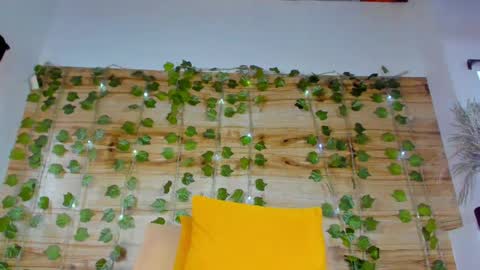 alyssia online show from January 30, 2025, 10:30 pm