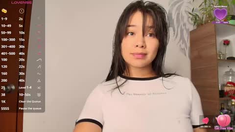 Snapshot of alyssia_wolds_1 chatting on December 27, 2024, 11:53 pm alyssia wolds online show from December 27, 2024, 11:53 pm