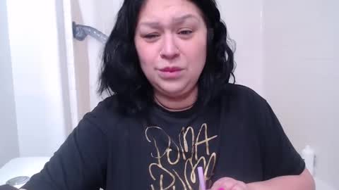 Snapshot of alyssiaamorexo chatting on March 4, 2025, 4:09 pm Alyssiaamorexo online show from March 4, 2025, 4:09 pm
