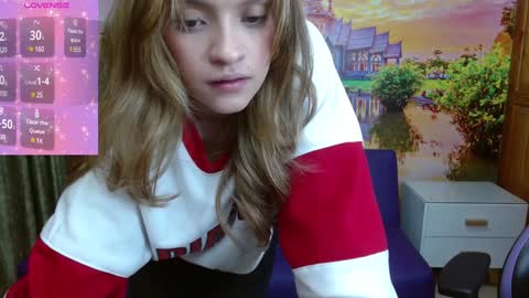 Snapshot of alyy_cute chatting on December 7, 2024, 1:18 pm Alyy online show from December 7, 2024, 1:18 pm