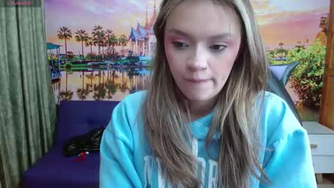 Snapshot of alyy_cute chatting on February 20, 2025, 2:13 pm Alyy online show from February 20, 2025, 2:13 pm