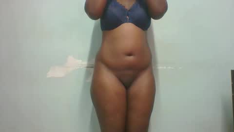 am_creme_delight online show from May 23, 2026, 7:40 pm