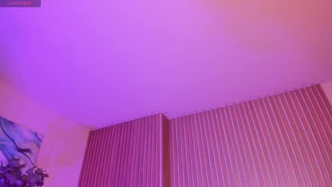 Amaia Haywood online show from October 14, 2025, 4:24 am