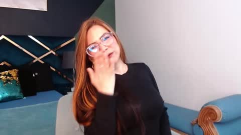 Amaia  online show from November 7, 2025, 11:43 am