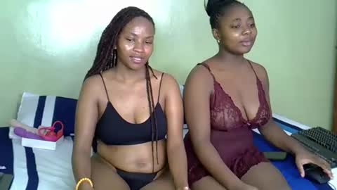 Snapshot of amala01 chatting on March 17, 2026, 1:54 am amala01 online show from March 17, 2026, 1:54 am