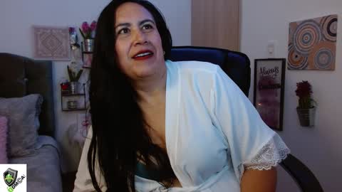 Snapshot of amalia_brunette chatting on January 1, 2025, 2:19 am AMALIA online show from January 1, 2025, 2:19 am