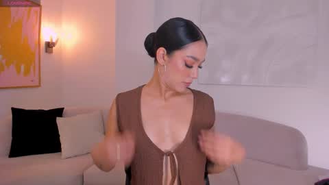 Amalia cruss online show from February 25, 2026, 7:23 pm