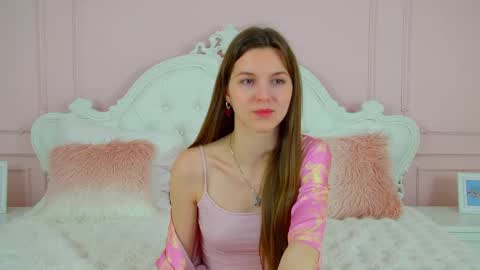 AmaliaLima online show from May 13, 2026, 4:10 am