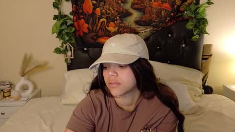 Snapshot of amand1_sweet chatting on October 18, 2025, 11:38 pm online show from October 18, 2025, 11:38 pm