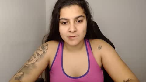 Snapshot of amanda5star chatting on January 9, 2025, 10:31 pm The queen of the biceps online show from January 9, 2025, 10:31 pm