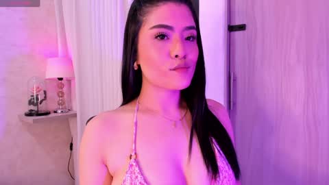 Snapshot of amanda_26 chatting on January 16, 2025, 12:02 am Luisa online show from January 16, 2025, 12:02 am