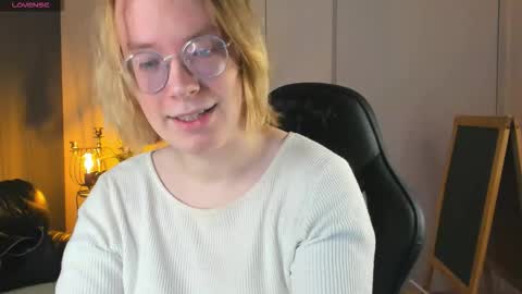 Hi im Amanda online show from October 30, 2025, 9:55 am