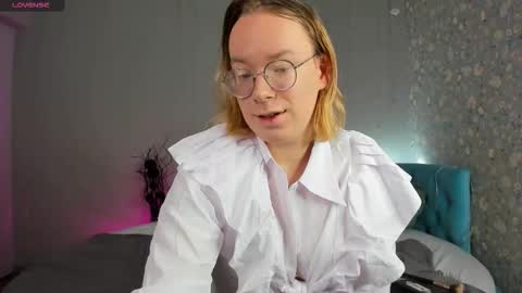 Hi im Amanda online show from January 15, 2026, 9:03 am