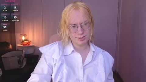 Hi im Amanda online show from May 28, 2026, 1:19 pm