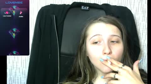 Snapshot of amanda_sherr chatting on December 1, 2024, 8:53 pm Amanda online show from December 1, 2024, 8:53 pm