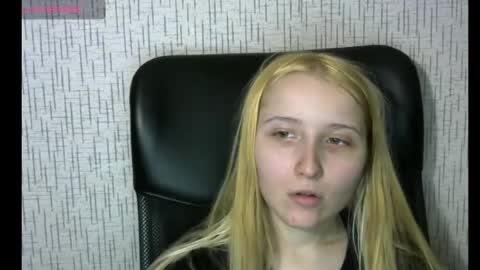 Snapshot of amanda_sherr chatting on December 20, 2024, 10:00 pm Amanda online show from December 20, 2024, 10:00 pm