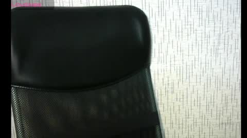 Snapshot of amanda_sherr chatting on December 21, 2024, 1:21 pm Amanda online show from December 21, 2024, 1:21 pm