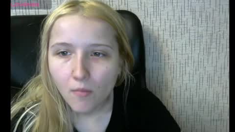 Snapshot of amanda_sherr chatting on December 23, 2024, 4:50 pm Amanda online show from December 23, 2024, 4:50 pm