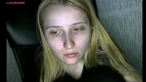 Snapshot of amanda_sherr chatting on December 28, 2024, 1:18 am Amanda online show from December 28, 2024, 1:18 am