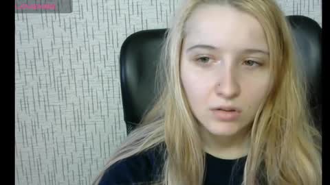 Snapshot of amanda_sherr chatting on January 18, 2025, 10:39 am Amanda online show from January 18, 2025, 10:39 am