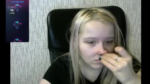 Snapshot of amanda_sherr chatting on February 13, 2025, 3:56 pm Amanda online show from February 13, 2025, 3:56 pm