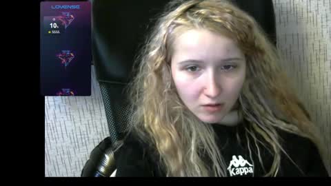 Snapshot of amanda_sherr chatting on March 1, 2025, 12:23 pm Amanda online show from March 1, 2025, 12:23 pm