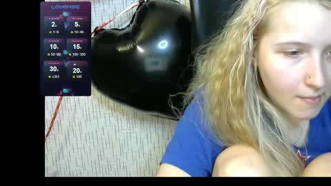 Snapshot of amanda_sherr chatting on March 2, 2025, 6:19 pm Amanda online show from March 2, 2025, 6:19 pm