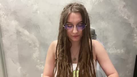 Amanda online show from February 11, 2026, 8:25 pm