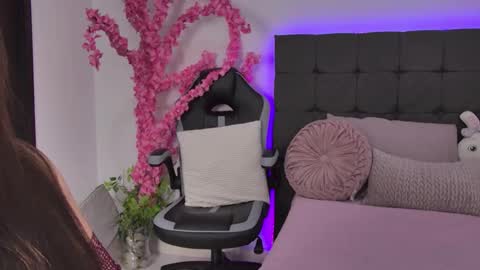 Amanda online show from November 5, 2025, 1:27 am