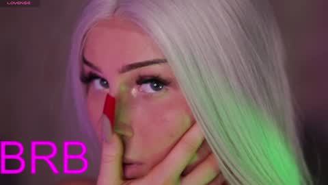 Amanda Farrell online show from February 2, 2025, 3:28 pm