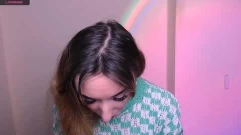 Amanda online show from December 17, 2025, 8:20 am