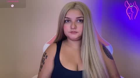 Snapshot of amandhaaa chatting on February 23, 2025, 9:26 pm Amandha online show from February 23, 2025, 9:26 pm